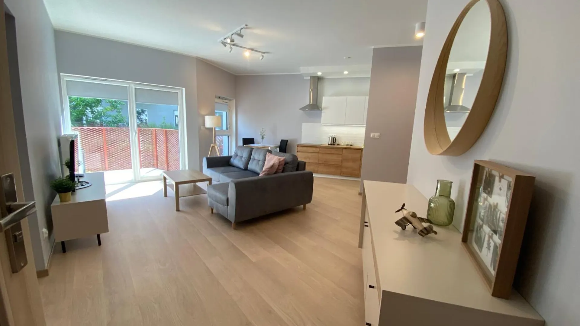 פוזנן Good Time Apartments Dabrowskiego 58 פולין